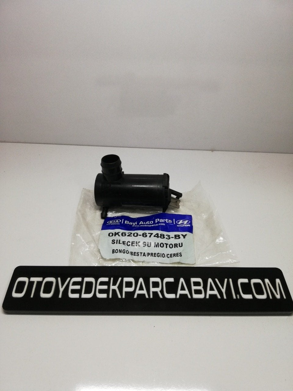 KİA BONGO SİLECEK SU MOTORU ÇERES 0K62067483
