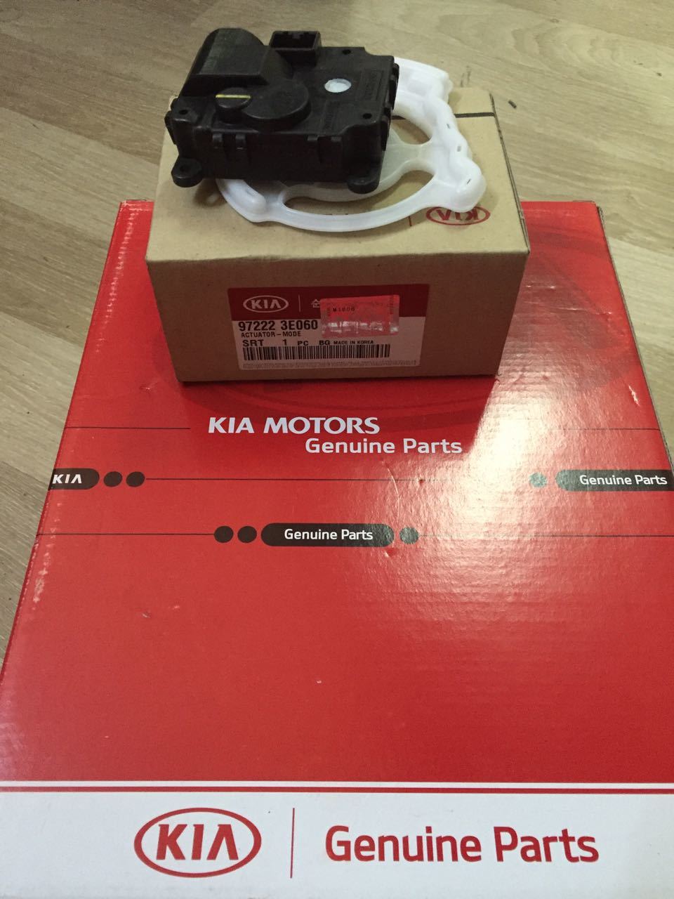 KİA SORENTO ISI YONLENDIRME MOTORU