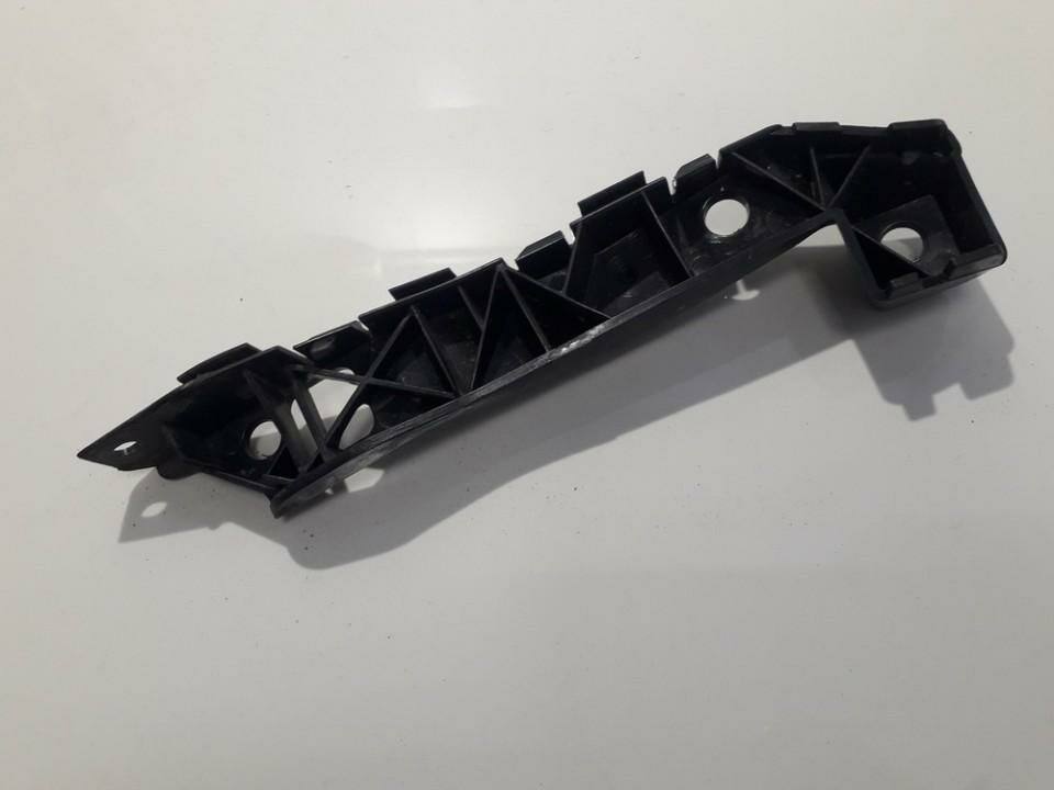 KİA CEED ÖN SOL TAMPON BRAKETİ ORİJİNAL 86513-1H500