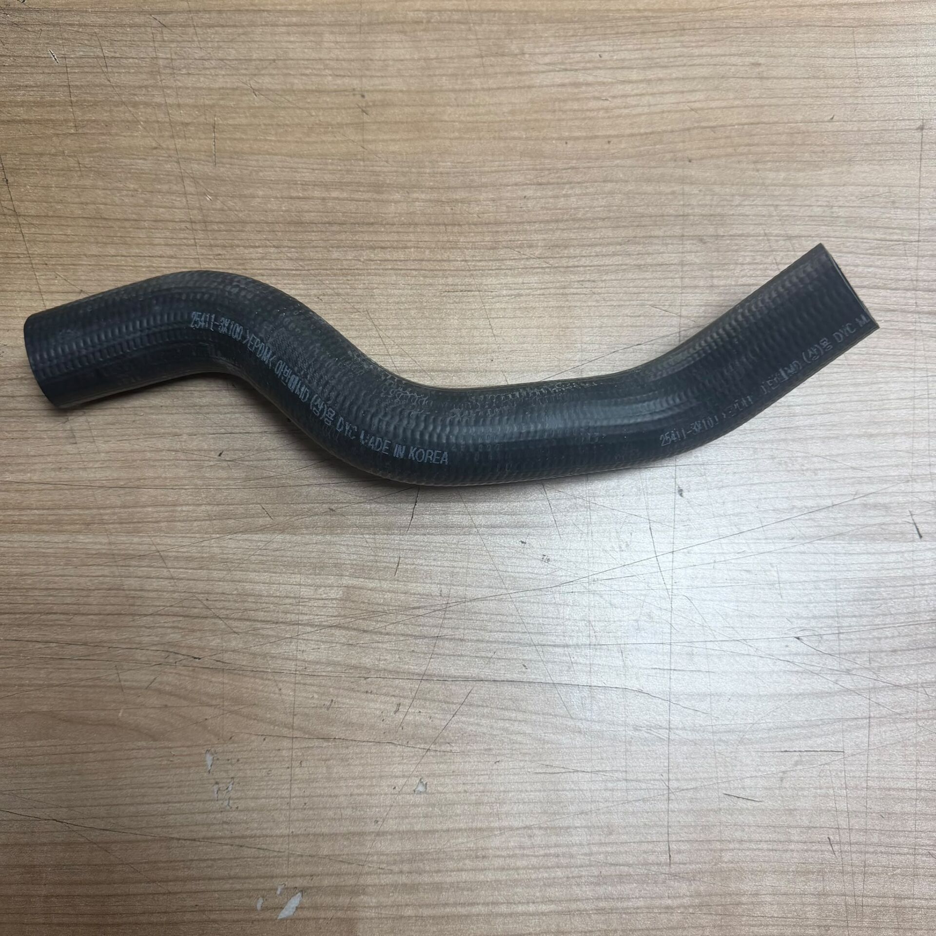 HYUNDAİ İ30 - ELANTRA RADYATÖR ÜST HORTUMU 25411-3X100 KORE