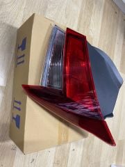 HYUNDAİ ELANTRA SAĞ ARKA STOP ORJİNAL 92402AA000 YAN SANAYİ