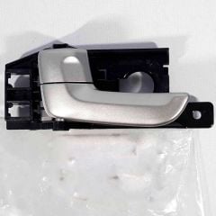 Kia Sportage Sağ İç Kapı Kolu 2004-2009 (Orjinal)