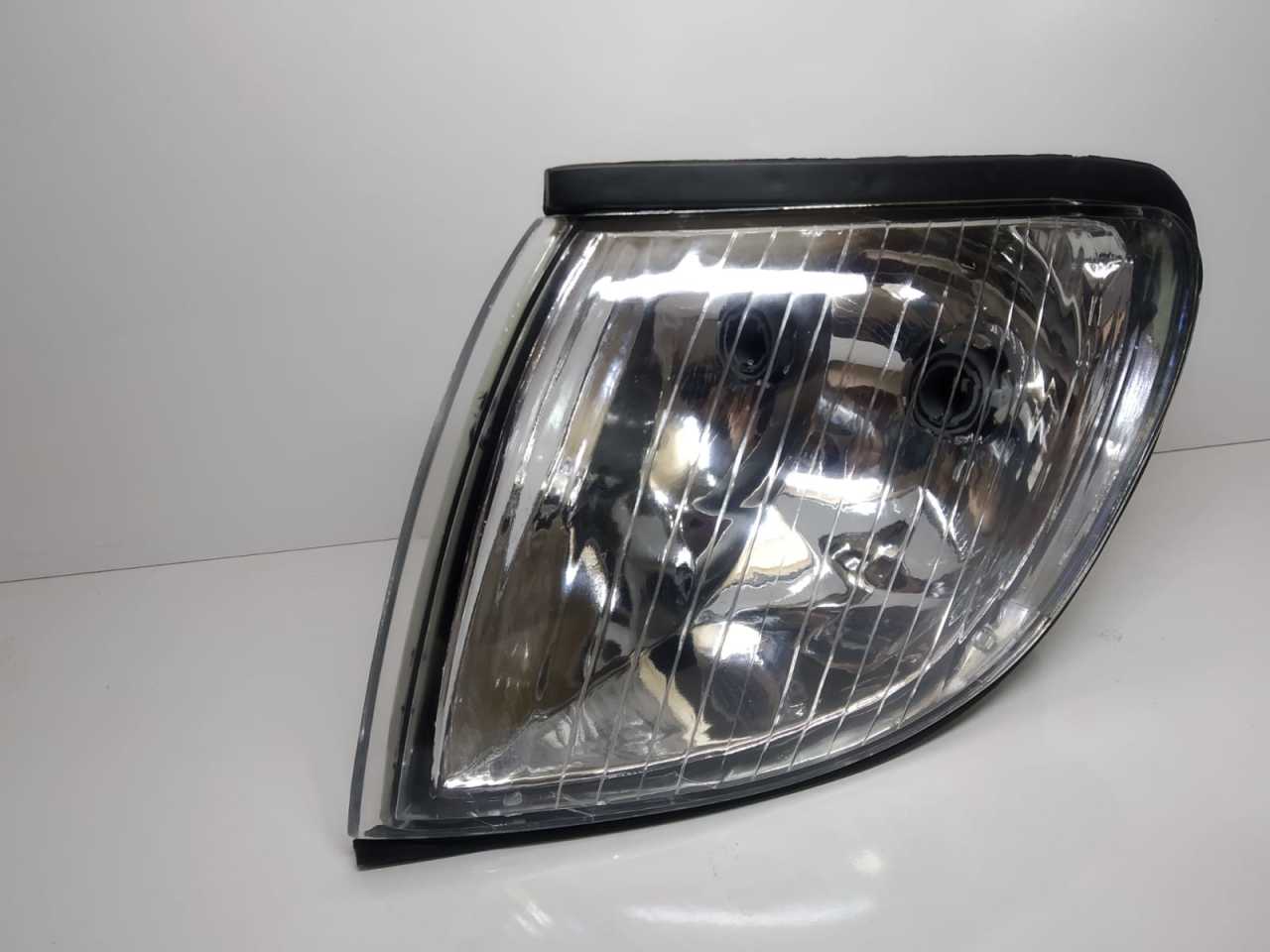 HYUNDAİ STAREX SOL SİNYAL YAN SANAYİ 923014A500