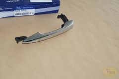 HYUNDAİ İ30 SOL ÖN DIŞ KAPI KOLU DÜĞMESİZ ORİJİNAL 82651-A5010