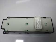 935701J102 HYUNDAİ İ20 SOL ÖN CAM DÜĞMESİ  2009 2014 (YAN SANAYİ)