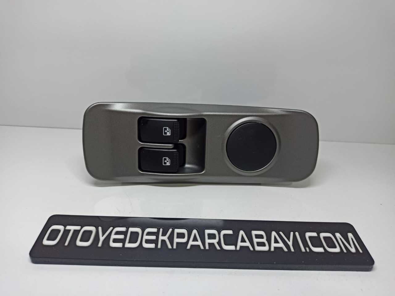 HYUNDAİ H100 KAMYONET ÖN SOL CAM DÜĞMESİ ÇİFTLİ 2004-2020 93570-4F000
