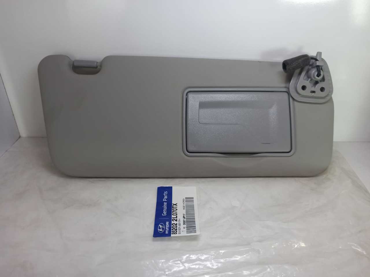 Hyundai i30 Güneşlik Sağ (Elektrikli)