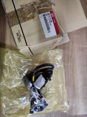 HYUNDAİ SANTAFE EGR VALFİ KOMPLE ORJİNAL 284102F700