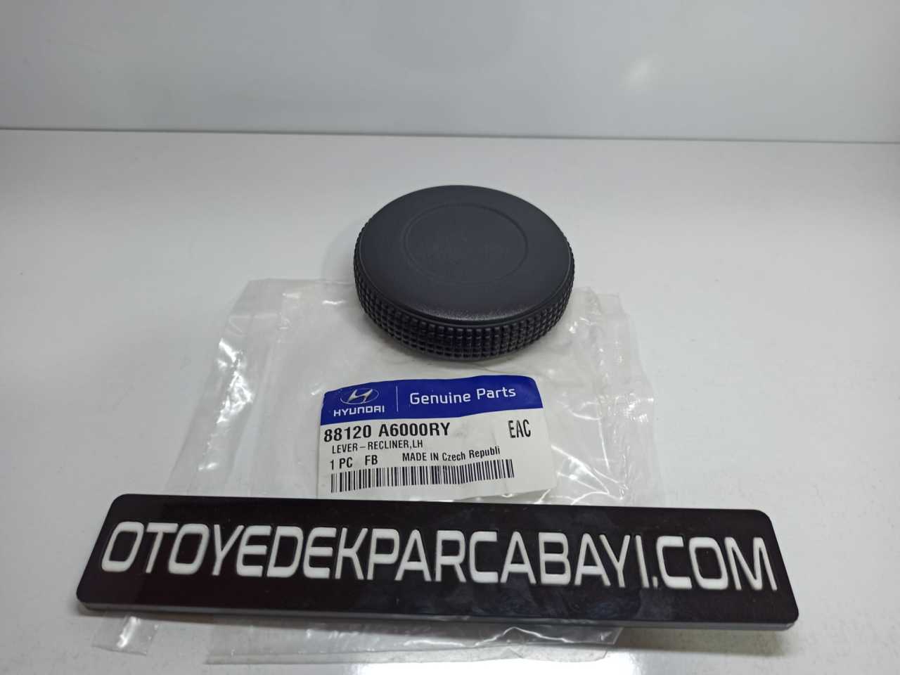 HYUNDAİ İ30 ÖN KOLTUK AYAR KOLU 2012-2016 88120-A6000RY
