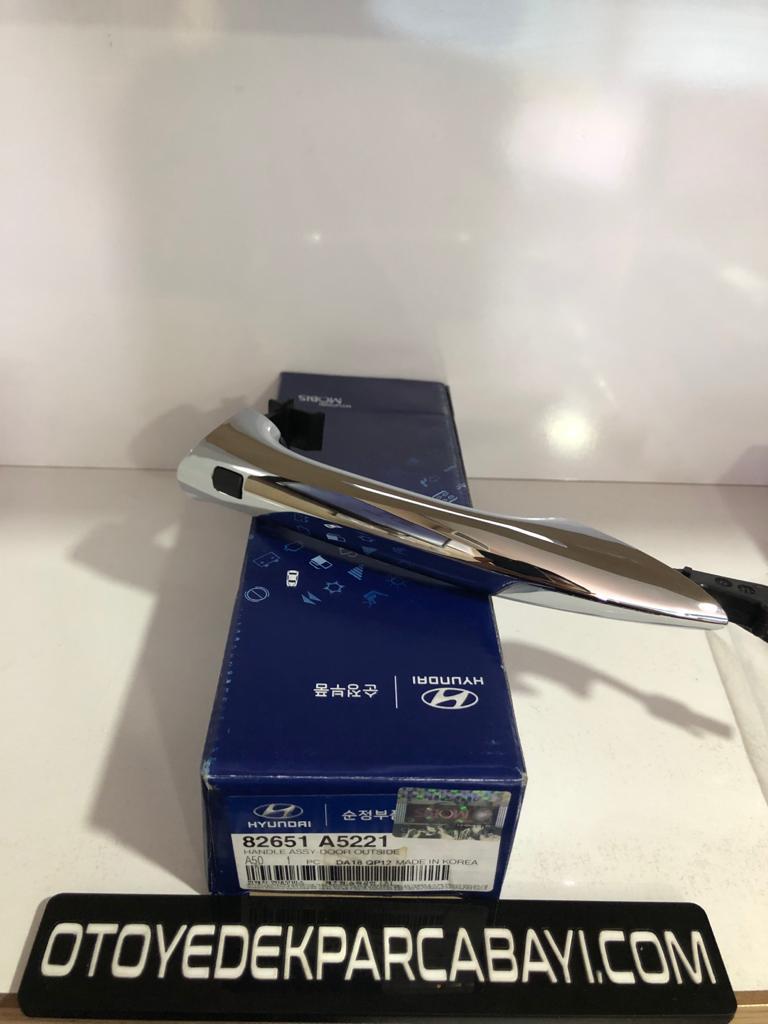 Hyundai i30 Dış Kapı Kolu Sol (Orijinal) Düğmeli