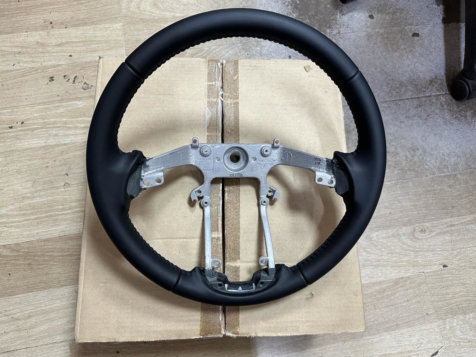 KİA Cerato Direksiyon Simidi 2010-2011 56111-1M200 Orijinal