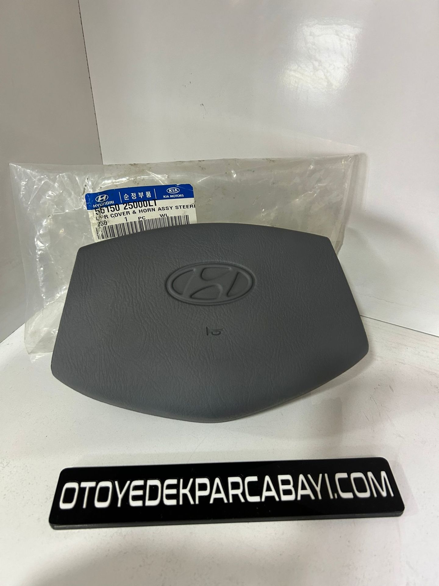 HYUNDAİ ACCENT KORNA KAPAĞI MİLENYUM 2000-2002 56150-25000LT ORİJİNAL