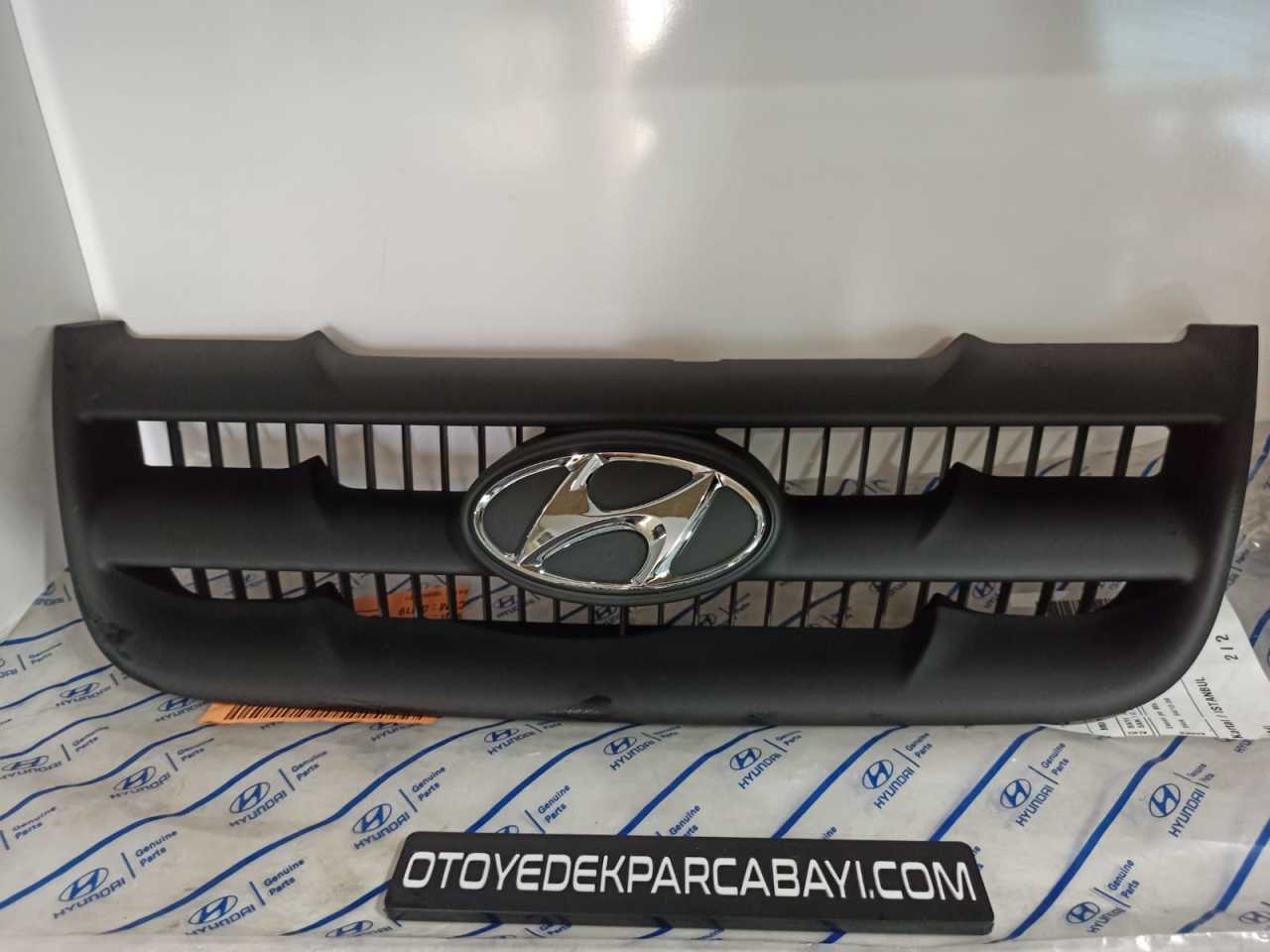 Hyundai Matrix Ön Panjur (Orijinal)