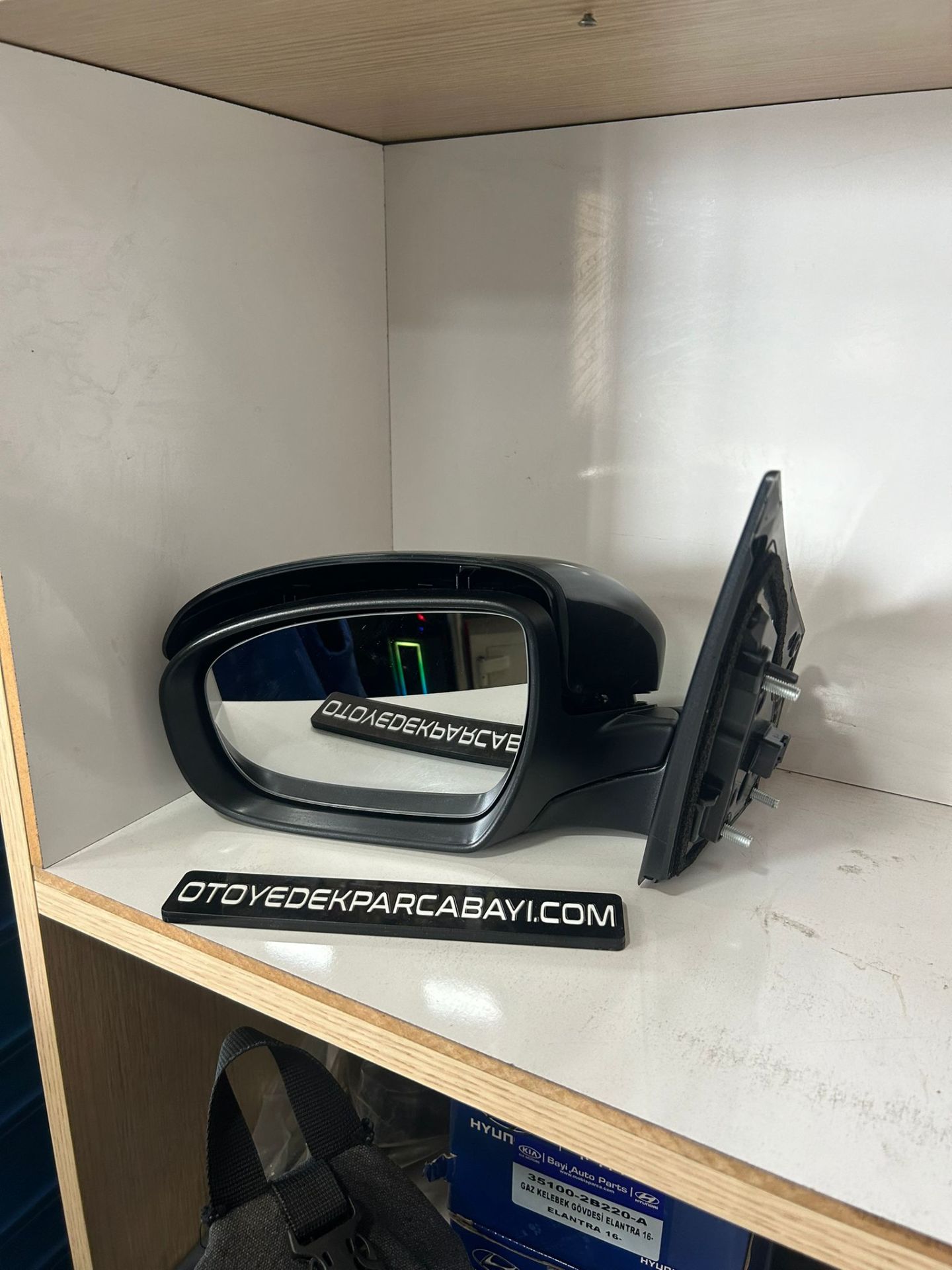 87610-C8050 ORJİNAL SOL DIKIZ AYNASI İ20 2015-2018