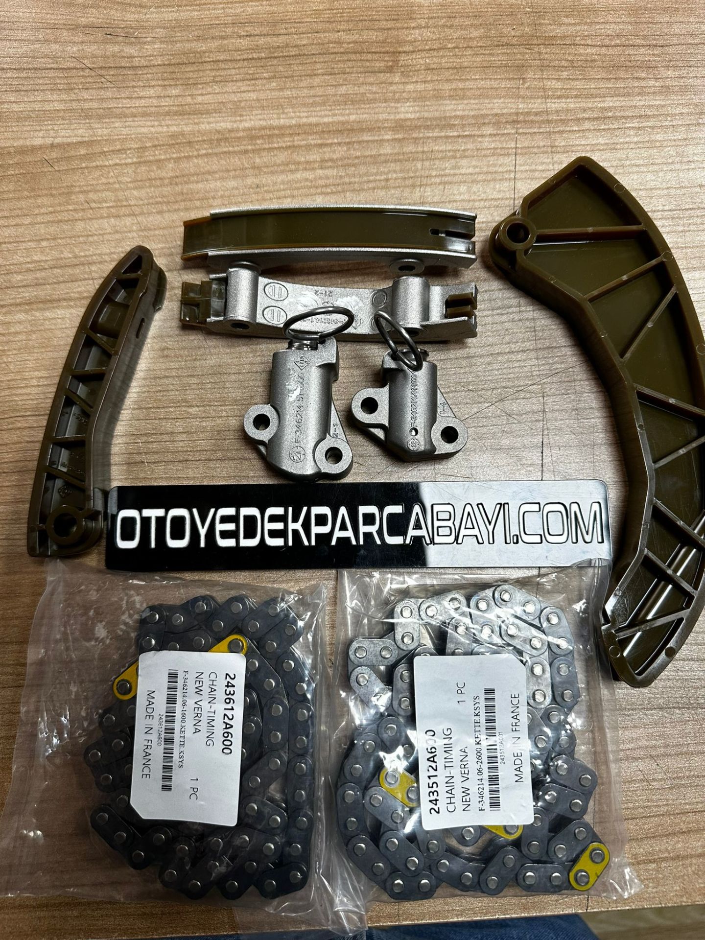 HYUNDAİ ERA/İ30/İ20/GETZ/ELANTRA DİZEL - KİA CEED/CERATO/RİO DİZEL ZİNCİR SET  (8 PARÇA)