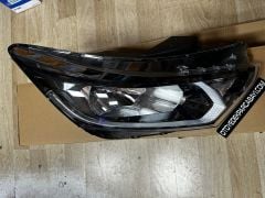 HYUNDAİ i20 Sağ Far Boş Model 2021- 92102-Q0000 Orijinal