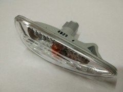 HYUNDAİ ACCENT BLUE ÇAMURLUK SİNYALİ SAĞ - 92304-1R000