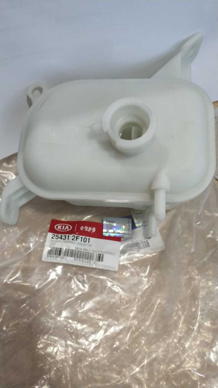 CERATO 2003-2009 RADYATOR YEDEK SU DEPOSU
