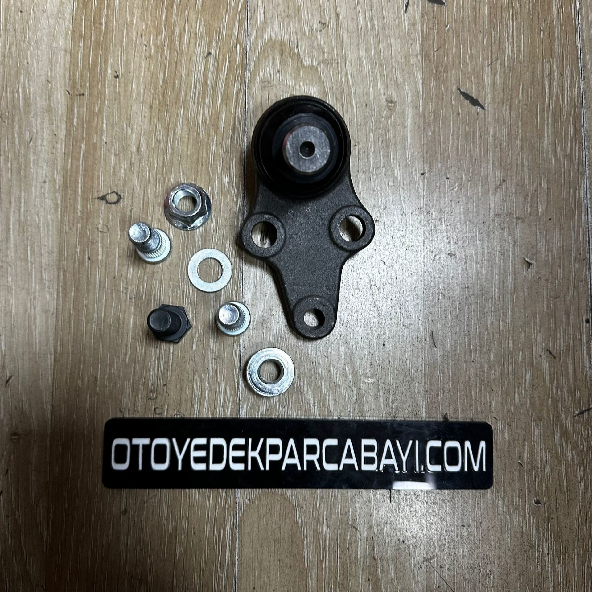 Hyundai Trajet Alt Rotil (VOTTO) (54530-3A000)