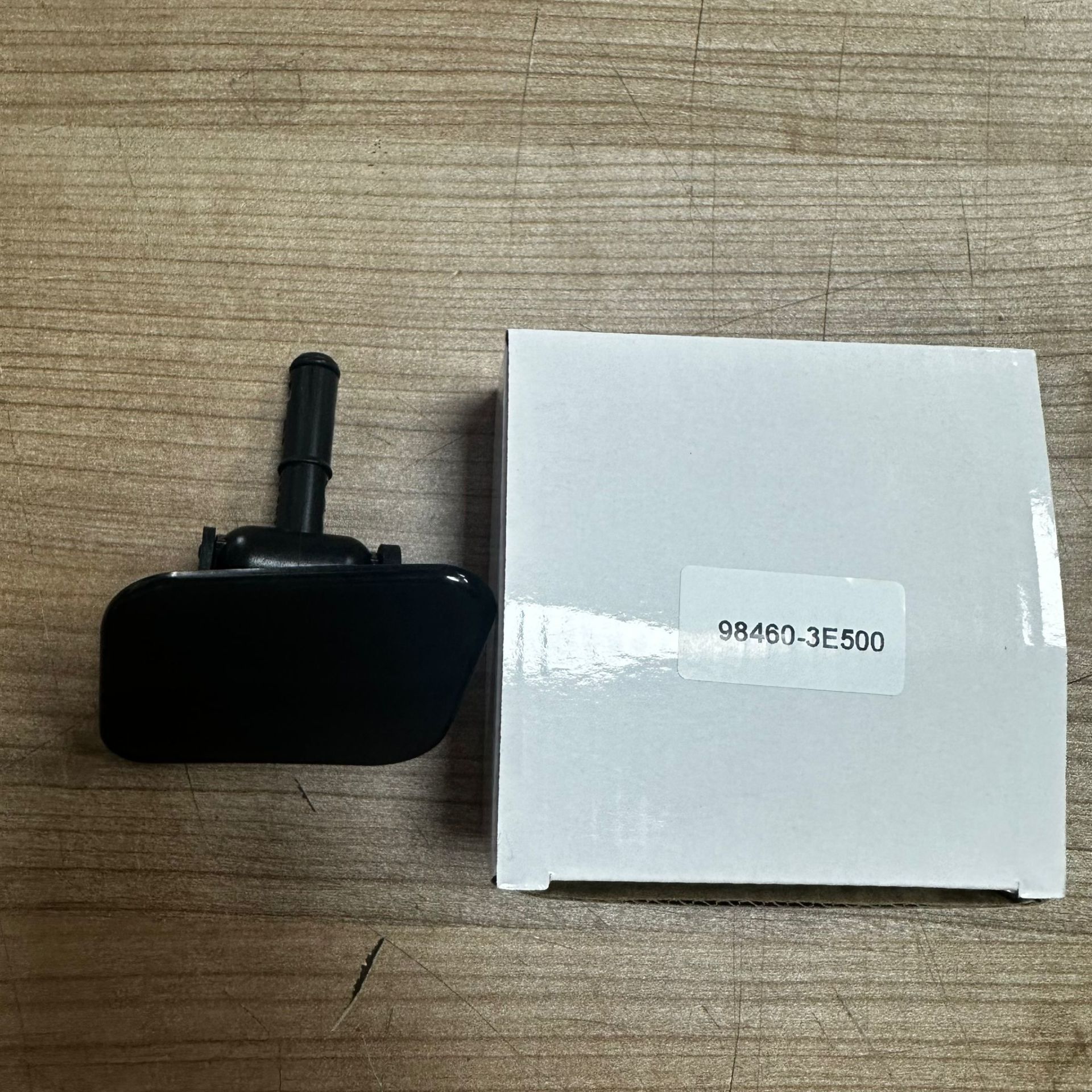 Kia Sorento 2007-2009 Sol - Sağ Far Yıkama Memesi Kapak (98460-3E500)