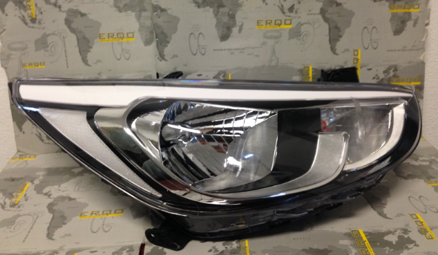 HYUNDAİ BLUE SAĞ FAR BEYAZ KAŞLI 92102-1R740