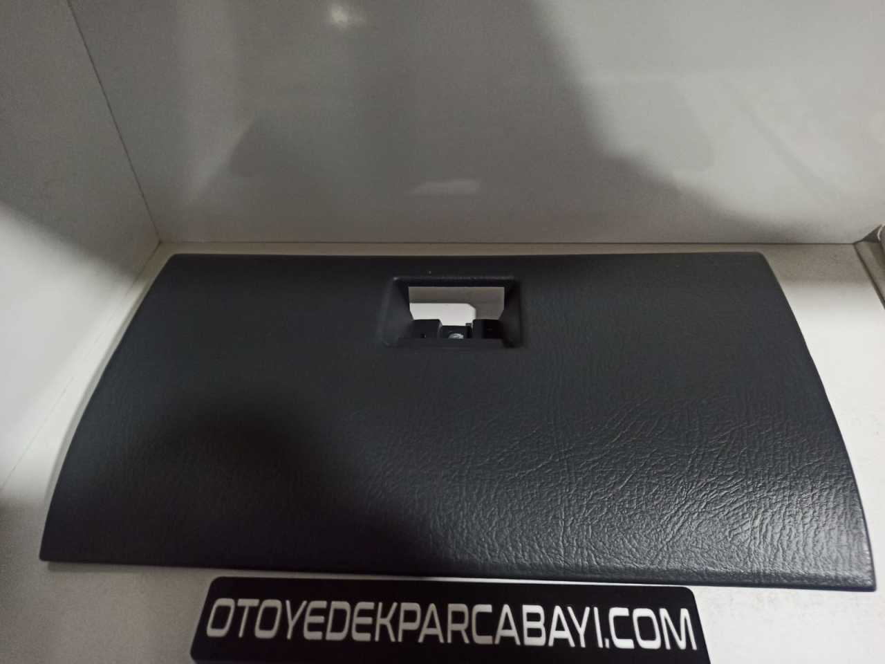 HYUNDAİ H100 TORPİDO KAPAĞI ORİJİNAL 81430-43800AQ