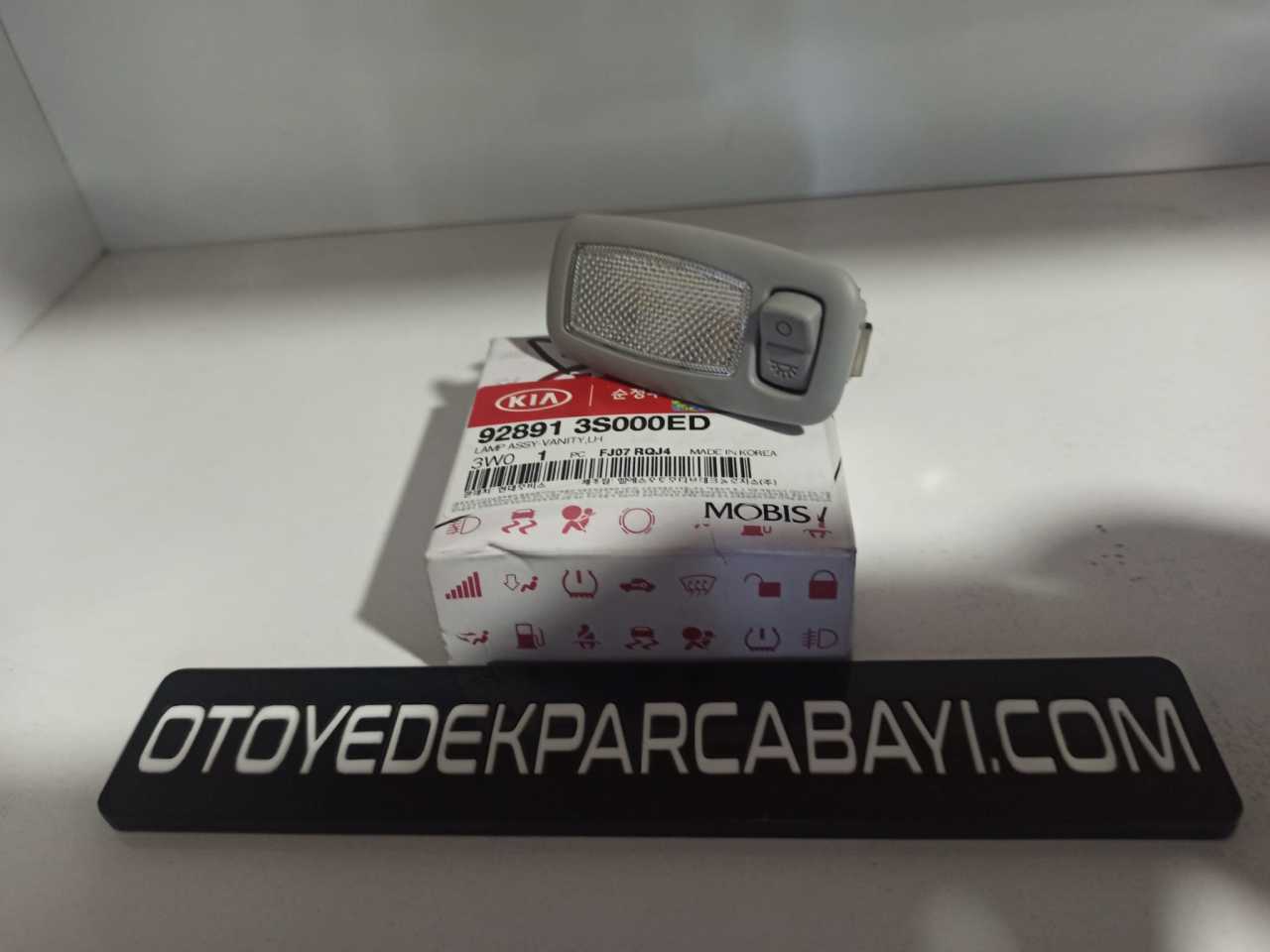 KİA SPORTAGE SOL GÜNEŞLİK TAVAN LAMBASI 2011-2015 928913S000ED ORJİNAL
