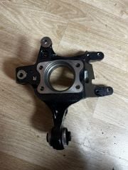 HYUNDAİ i30 Sol Arka Taşıyıcı 2012-2016 52710-A6200 Yan Sanayi