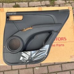 KİA SPORTAGE ARKA KAPI DÖŞEMESİ 2010-2016 83302-1F010W3 ORJİNAL