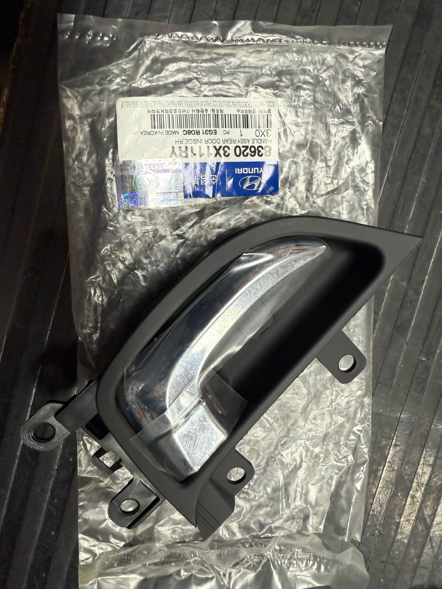 HYUNDAİ ELANTRA 2011-2015 ARKA SAĞ İÇ KAPI KOL (83620-3X111RY)