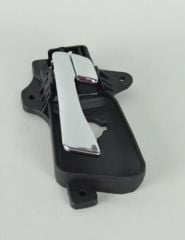 HYUNDAİ İ30 ÖN SOL İÇ KAPI KOLU NİKELAJLI 2007 2012 826102L010