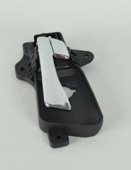 HYUNDAİ İ30 ARKA SOL İÇ KAPI KOLU NİKELAJLI 07 12 836102L010
