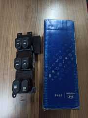 Hyundai İ30 Sol Cam Düğmesi Dörtlü 20 pin Orjinal (935702L000)