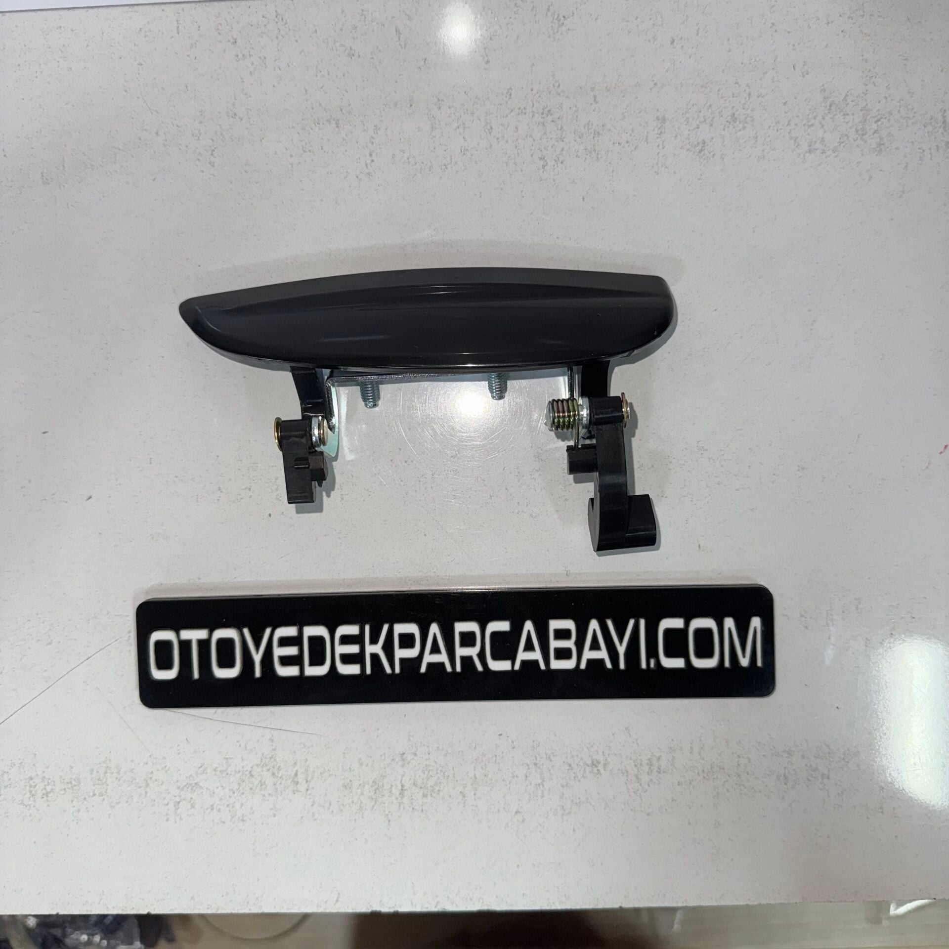 KİA RİO DIŞ KAPI KOLU ARKA SOL 83650FD010