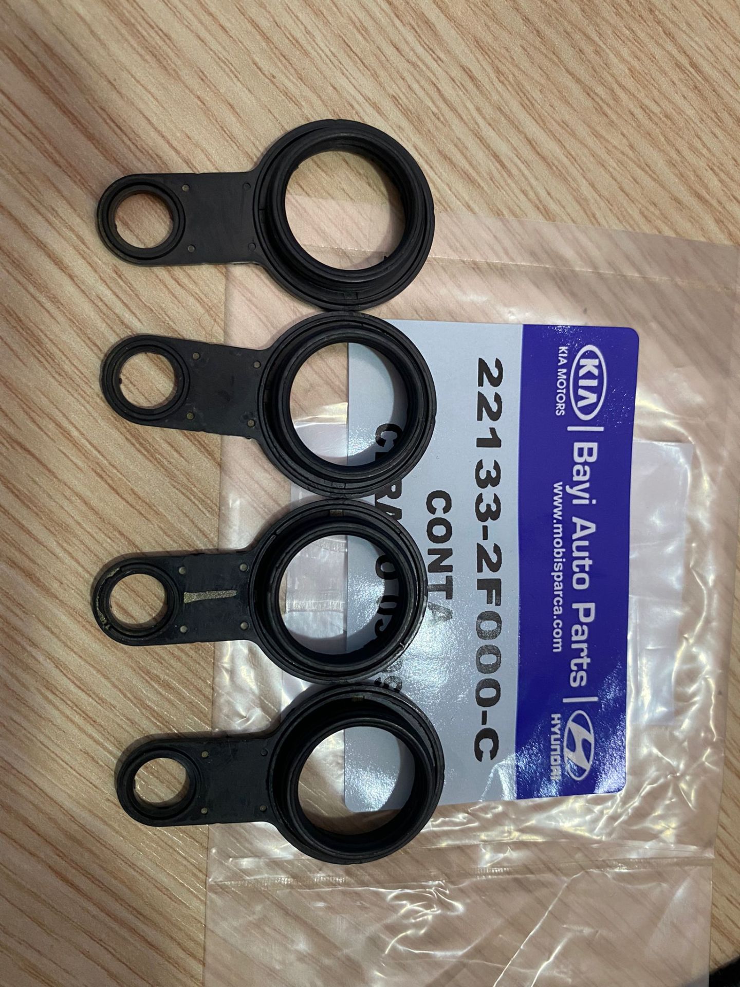 KİA SPORTAGE SUBAP KAPAK CONTA ENJEKTÖR TAKIMI ORJİNAL 221332F000